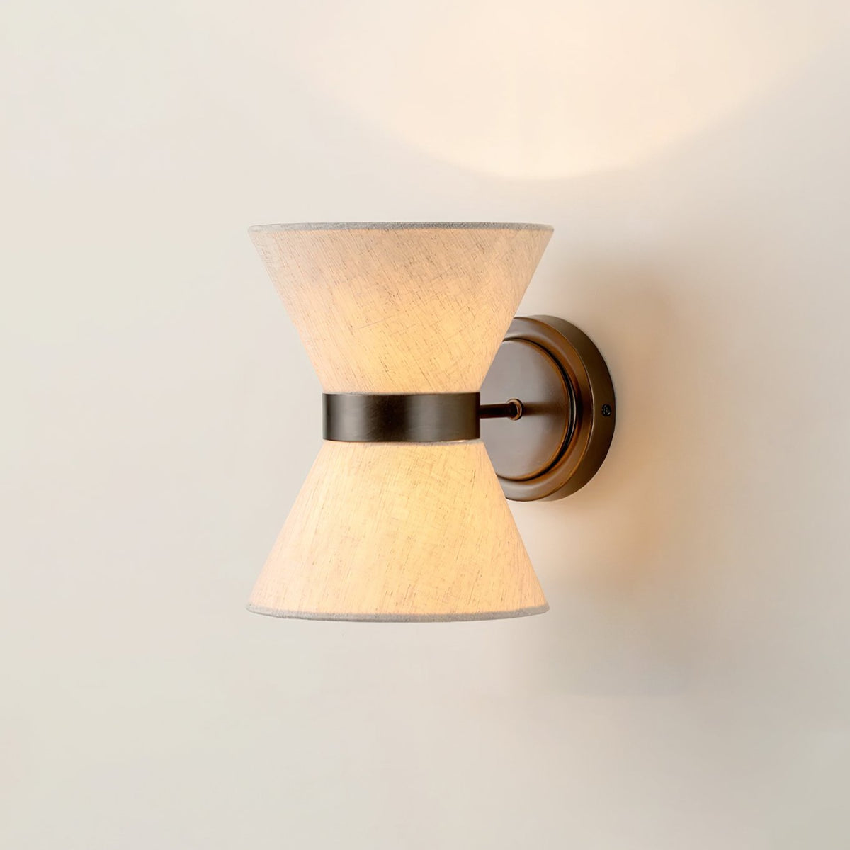 Renwick Wall Light