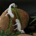 resin-lizard-table-lamp
