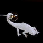 resin-lizard-table-lamp