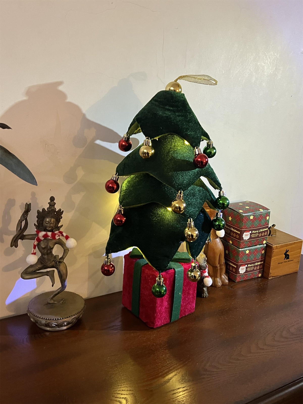 retractable-xmas-tree-gift-lamp