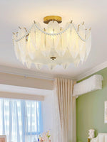 retro-feather-ceiling-lamp