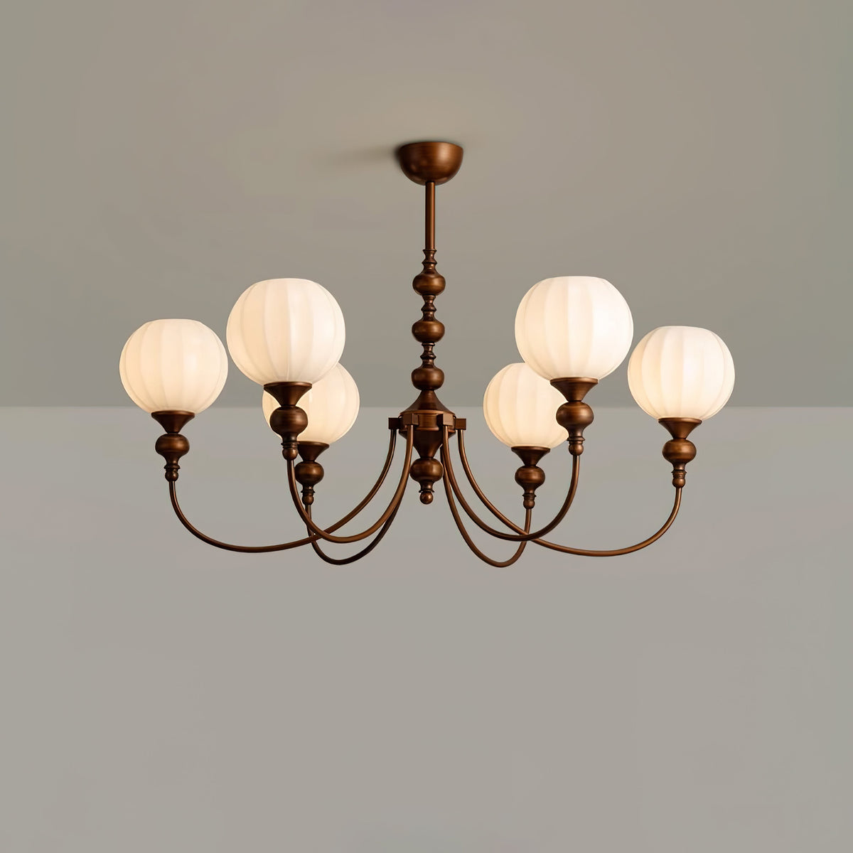 retro-monique-chandelier