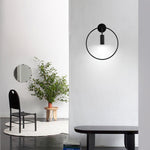 Revolta Wall Lamp