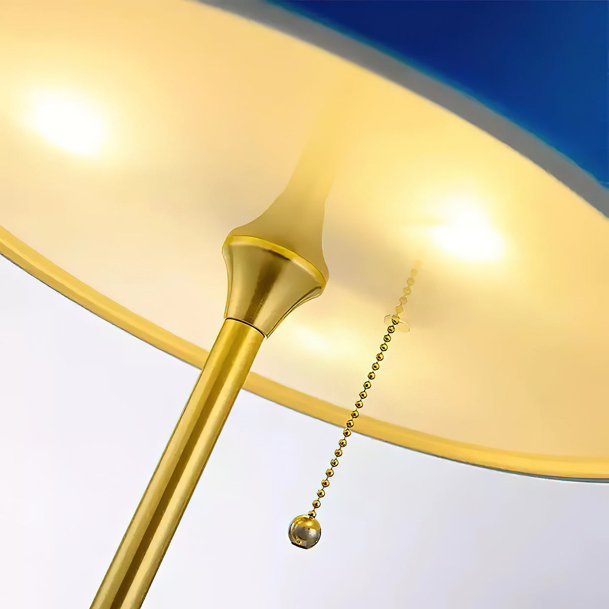revolve-table-lamp