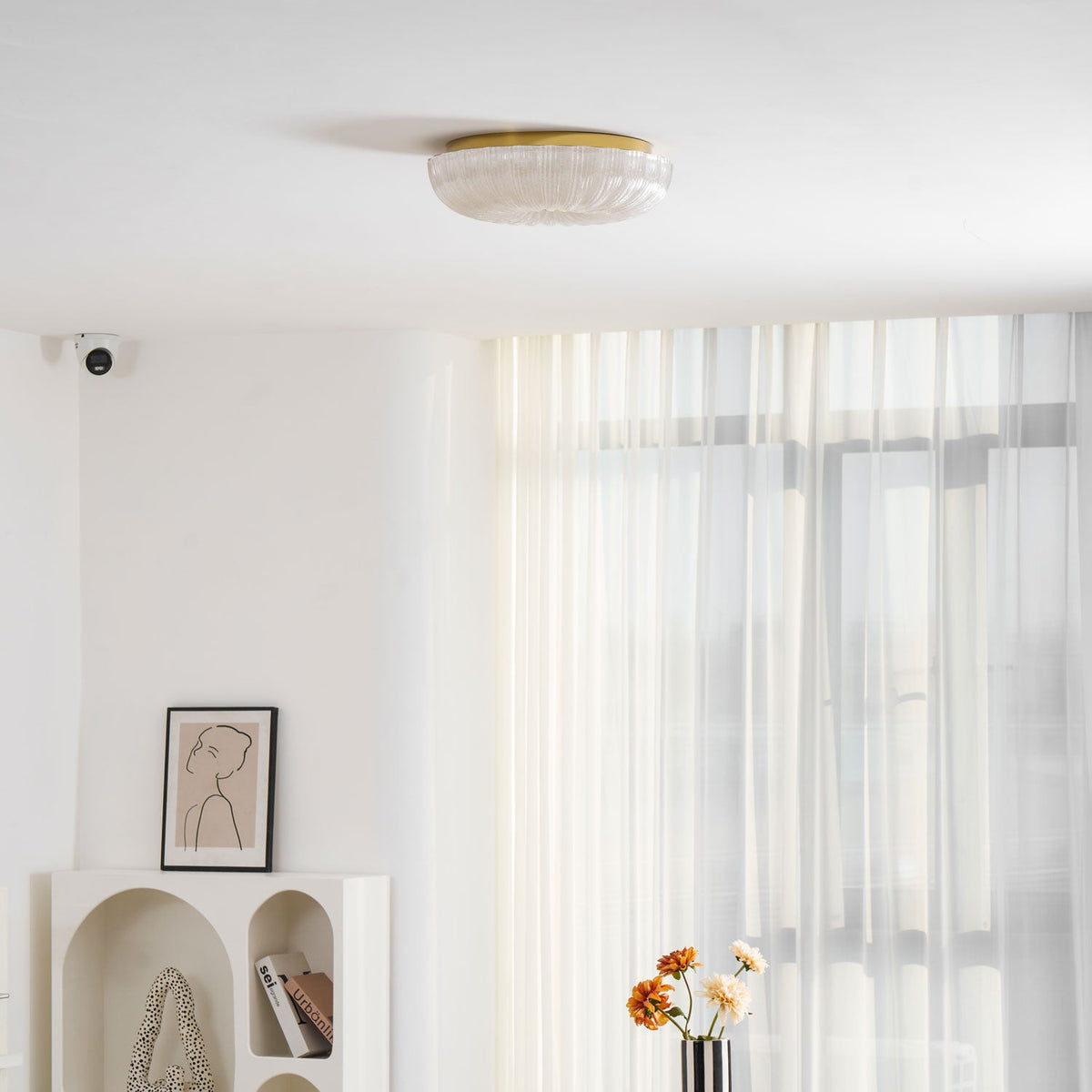 Ripple Glass Ceiling Light – Modern Flush Mount LED Fixture in Gold