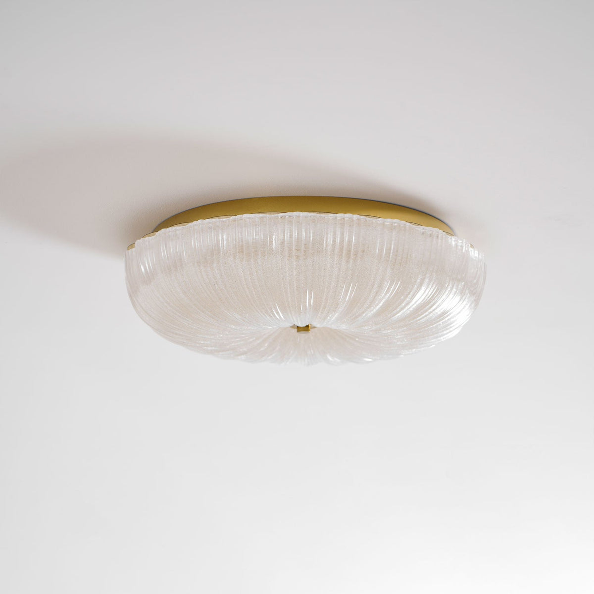 Ripple Glass Ceiling Light – Modern Flush Mount LED Fixture in Gold