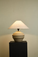 Ripple Clay Table Lamp – Sculptural Ceramic Accent Light for Modern Interiors
