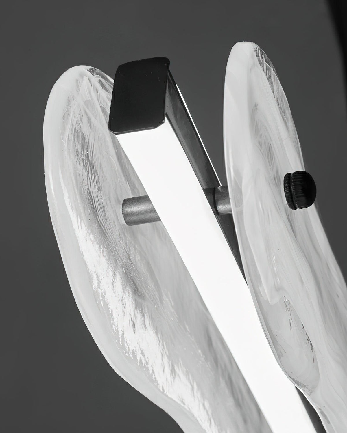 ripple-glass-bar-chandelier
