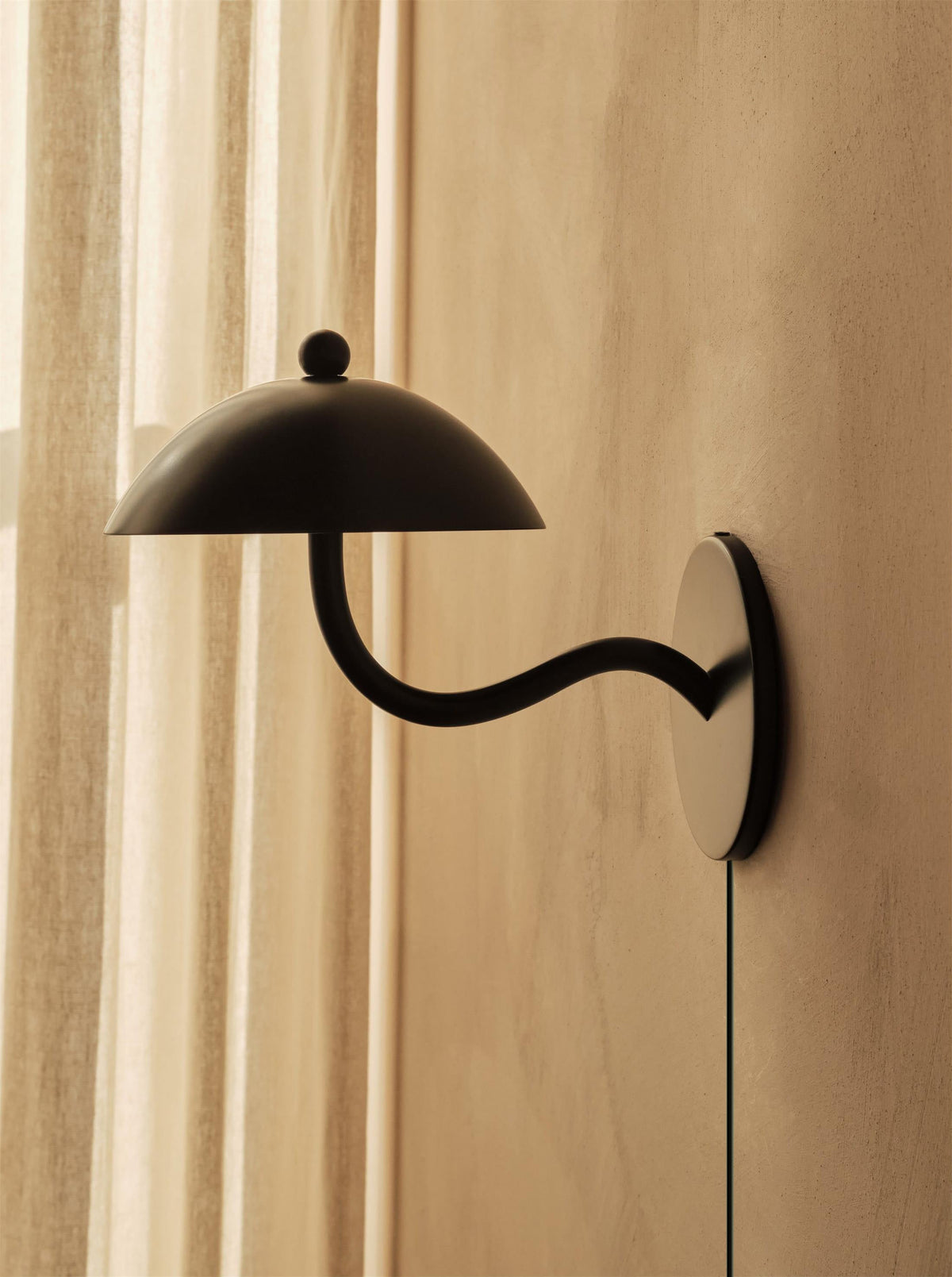 ripple-plug-in-wall-lamp