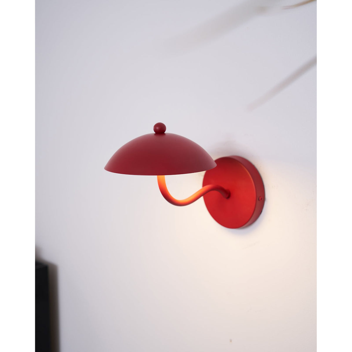 ripple-wall-lamp