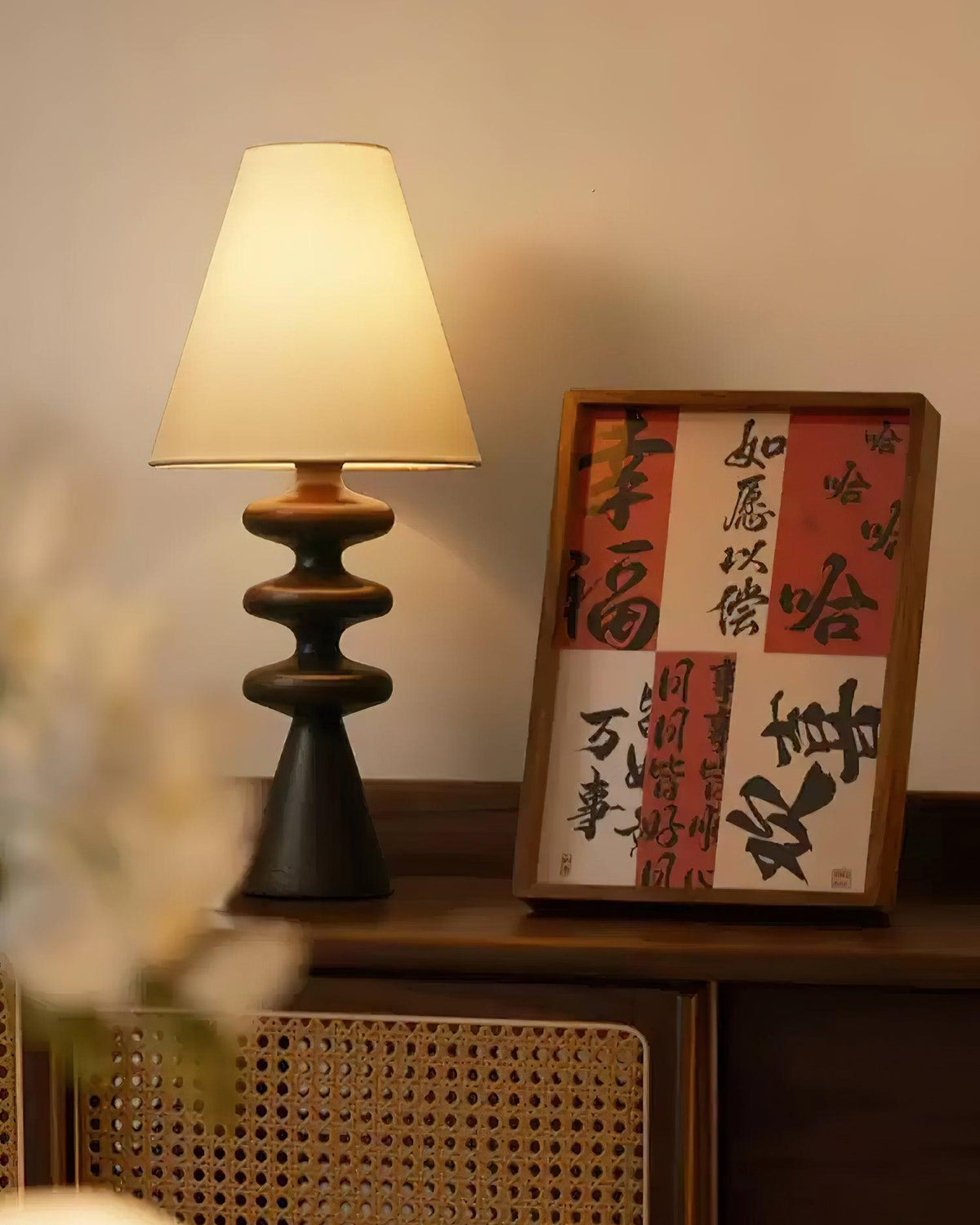 ripple-wood-table-lamp