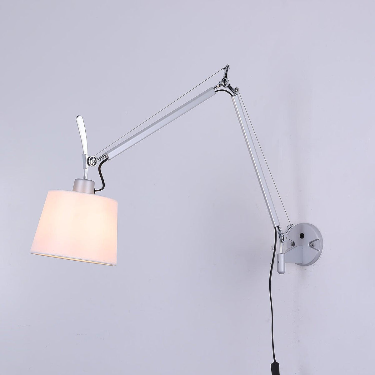 Tolomeo Wall Lamp