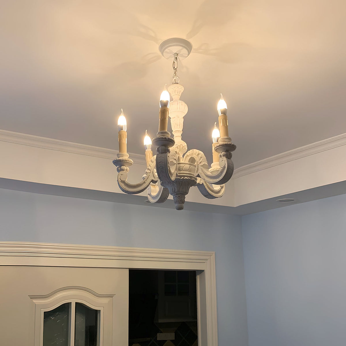 roman-pillar-chandelier