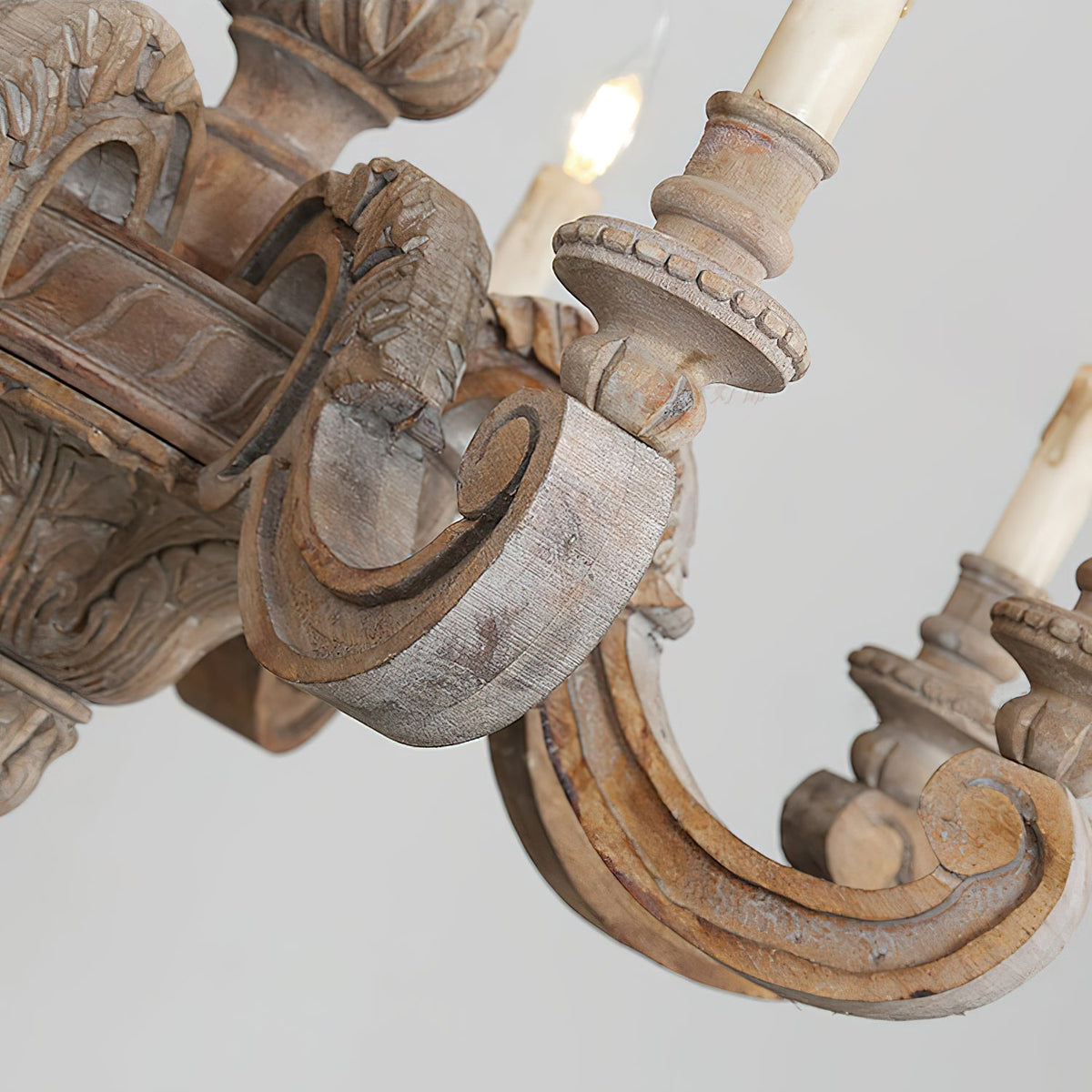 roman-pillar-chandelier