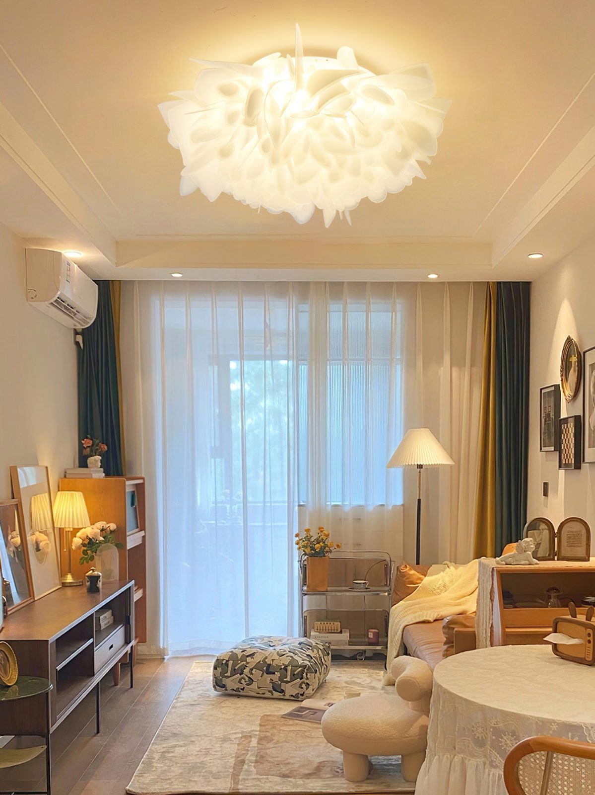 Romantic Petal Ceiling Lamp