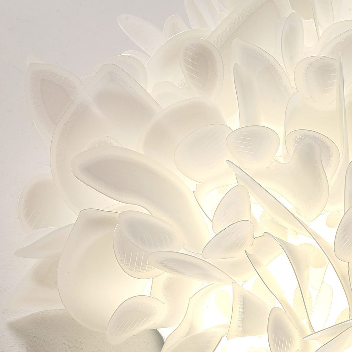 Romantic Petal Ceiling Lamp