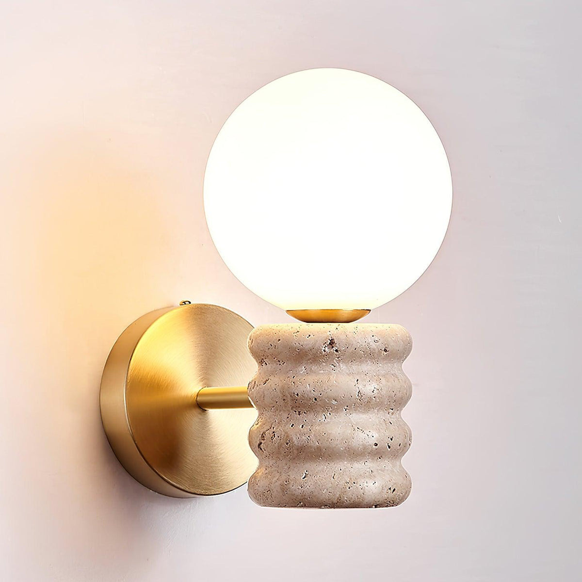 romus-wall-lamp