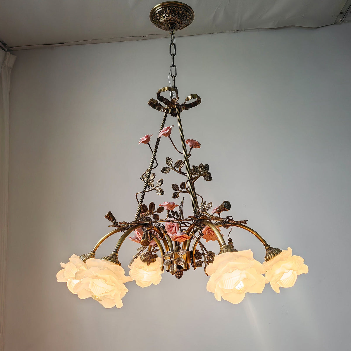 rosalind-flowers-chandelier
