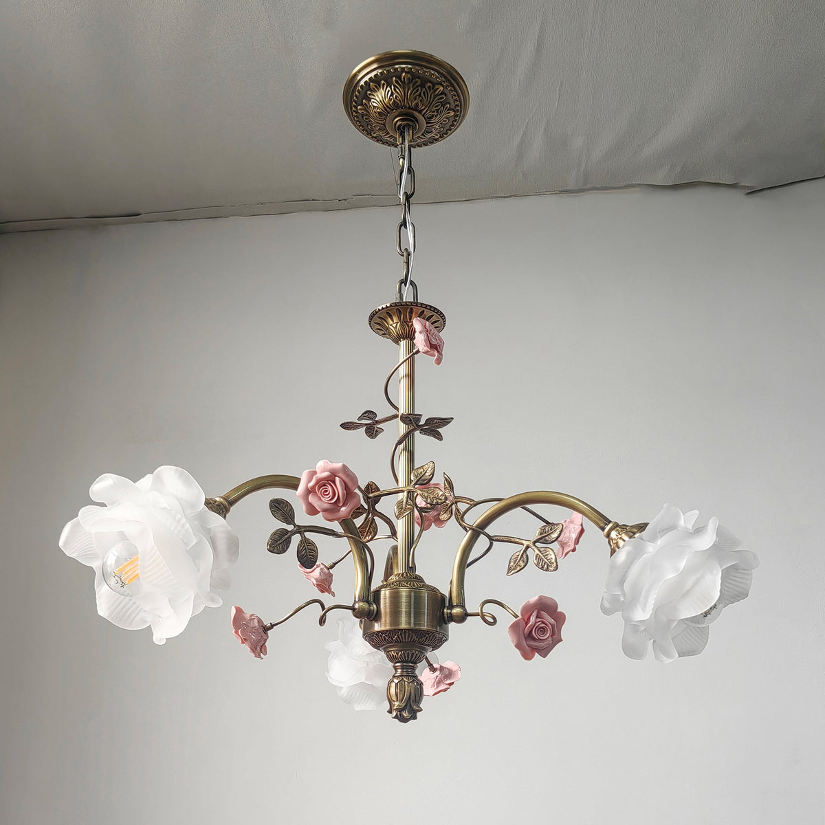 rosamund-chandelier