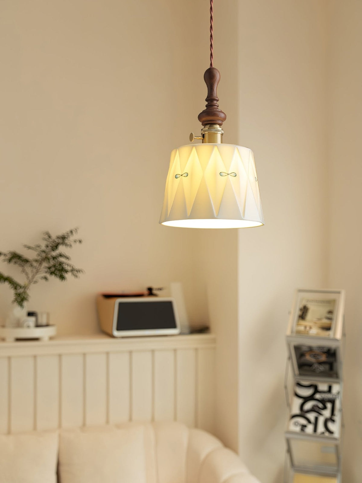 Roselind Hand-Painted Ceramic Pendant Light for Dining & Living Spaces
