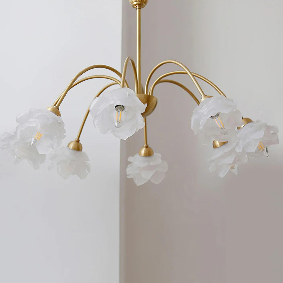 roses-chandelier