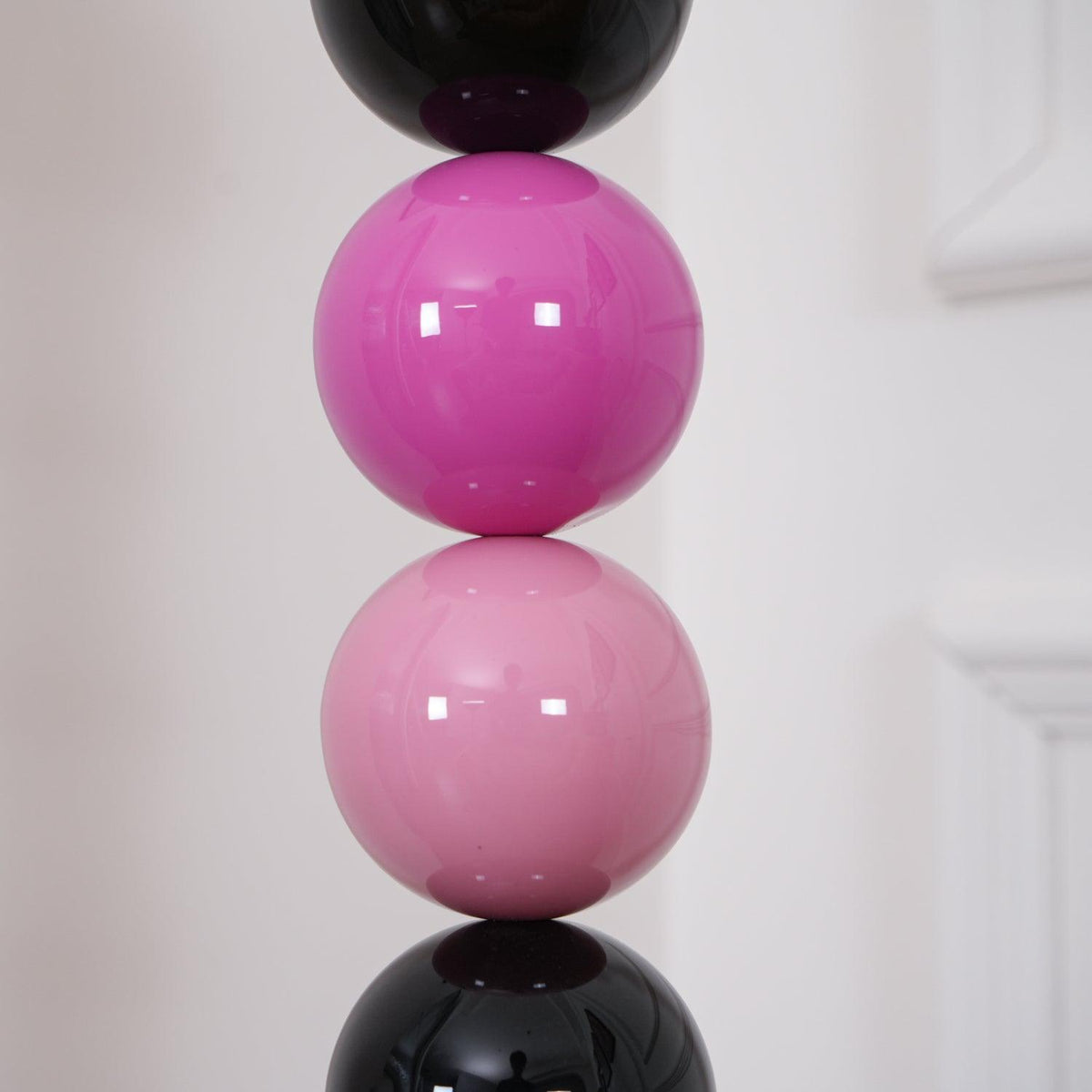 round-balls-stacking-floor-lamp