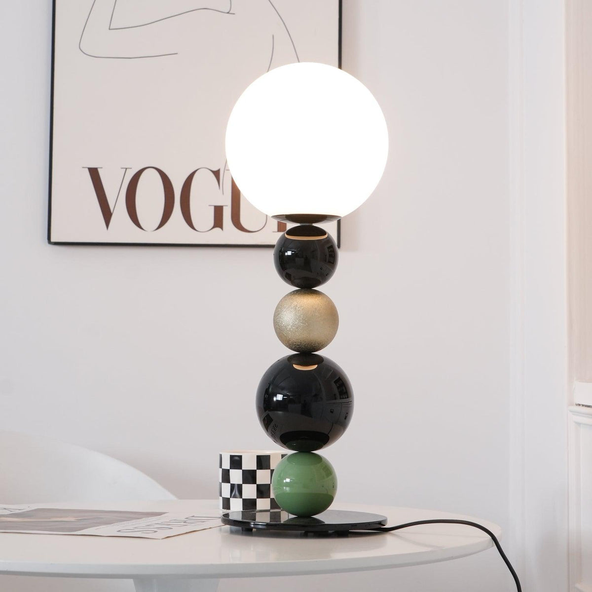 round-balls-stacking-table-lamp