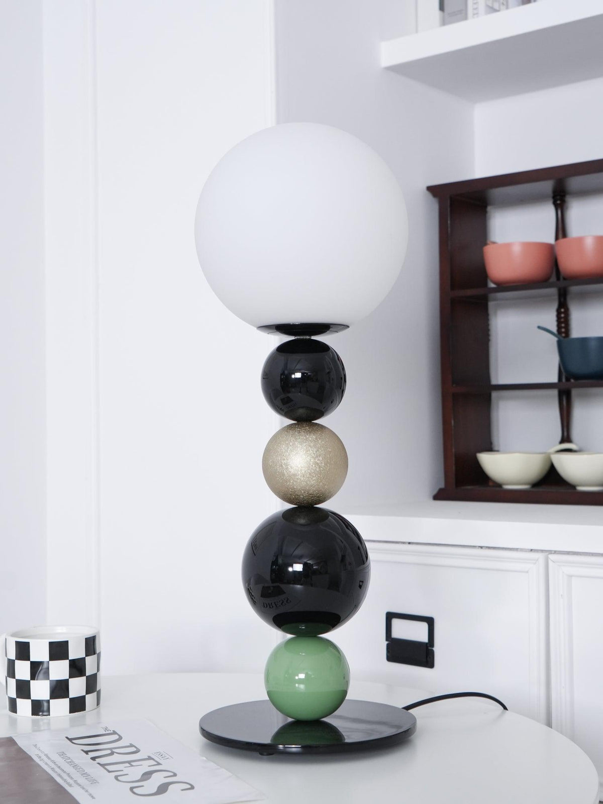 round-balls-stacking-table-lamp