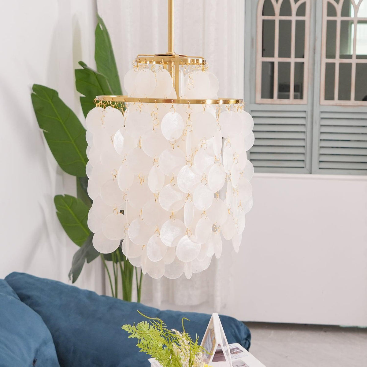 shell-chandelier