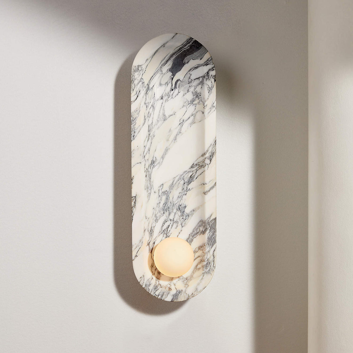 roxane-marble-wall-lamp
