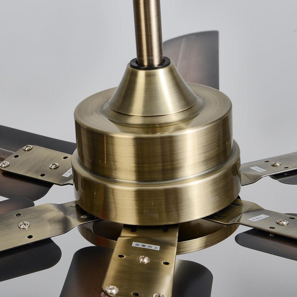 Rozzen Ceiling Fan