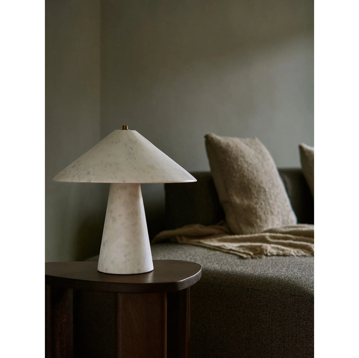 ruben-table-lamp