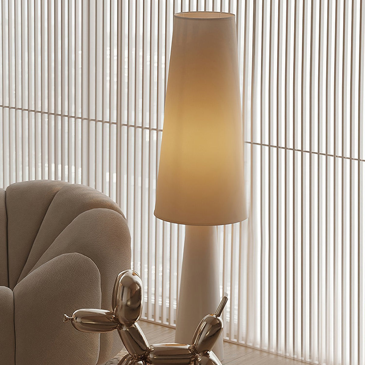 Ruma Floor Lamp