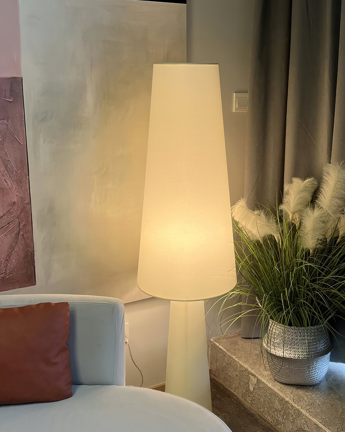 Ruma Floor Lamp