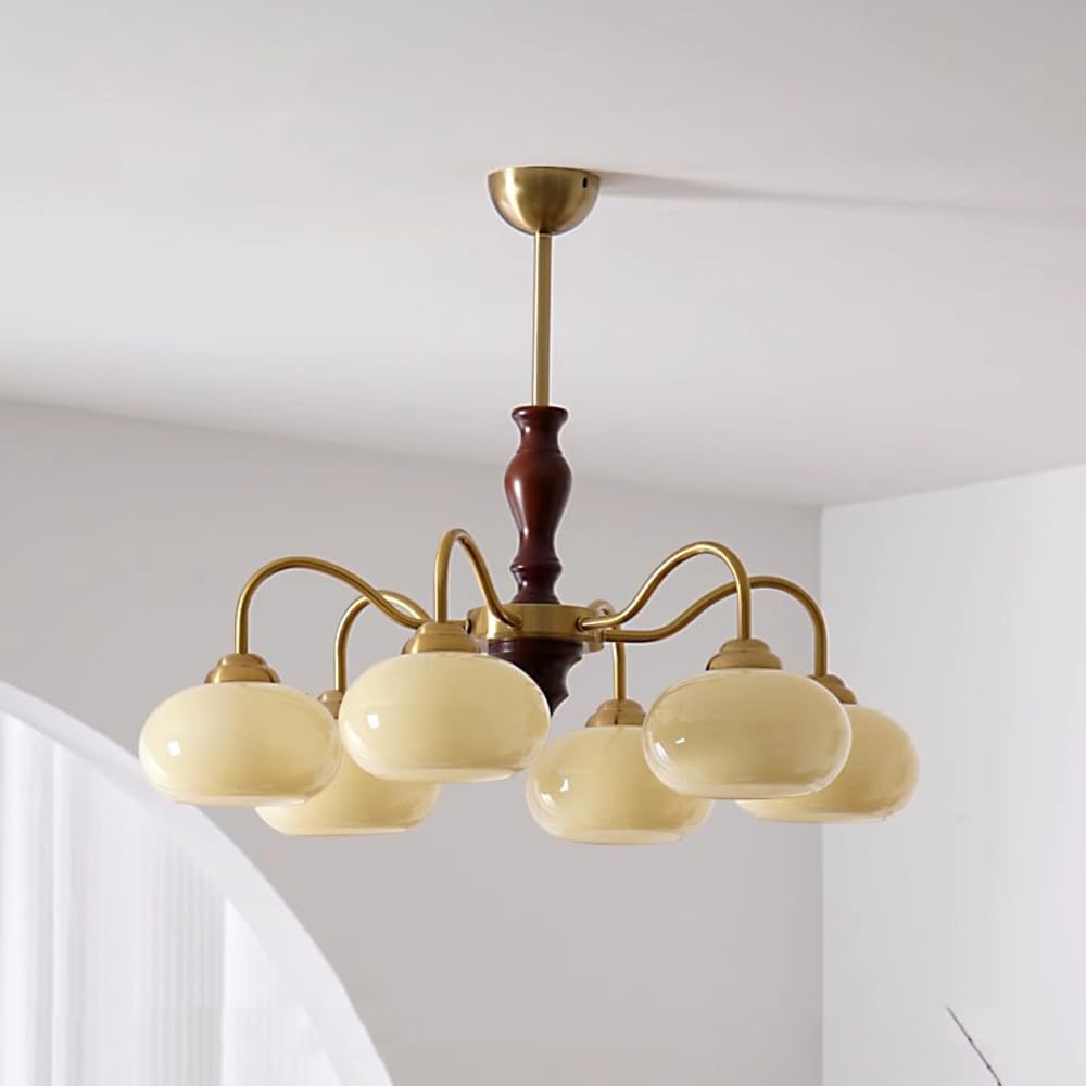 American Retro Style Restaurant With A Persimmon Pendant Light