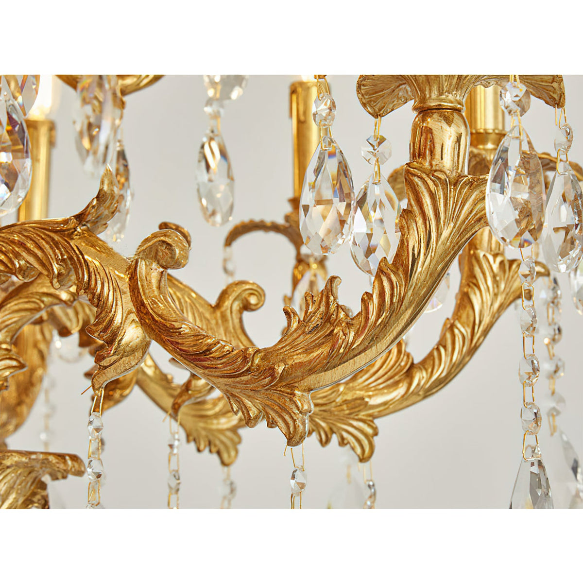 sabella-crystal-chandelier