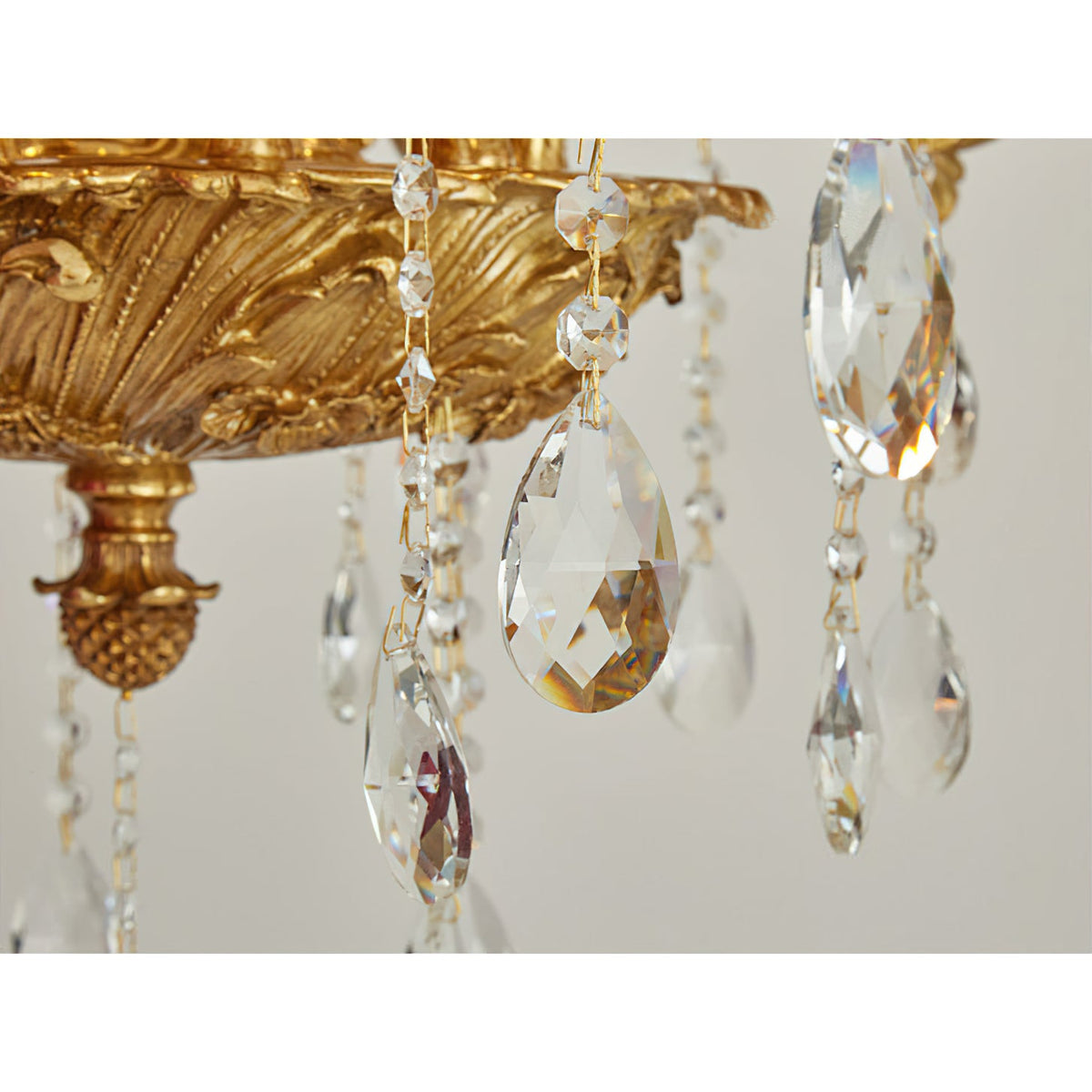 sabella-crystal-chandelier