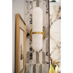 salon-alabaster-wall-lamp