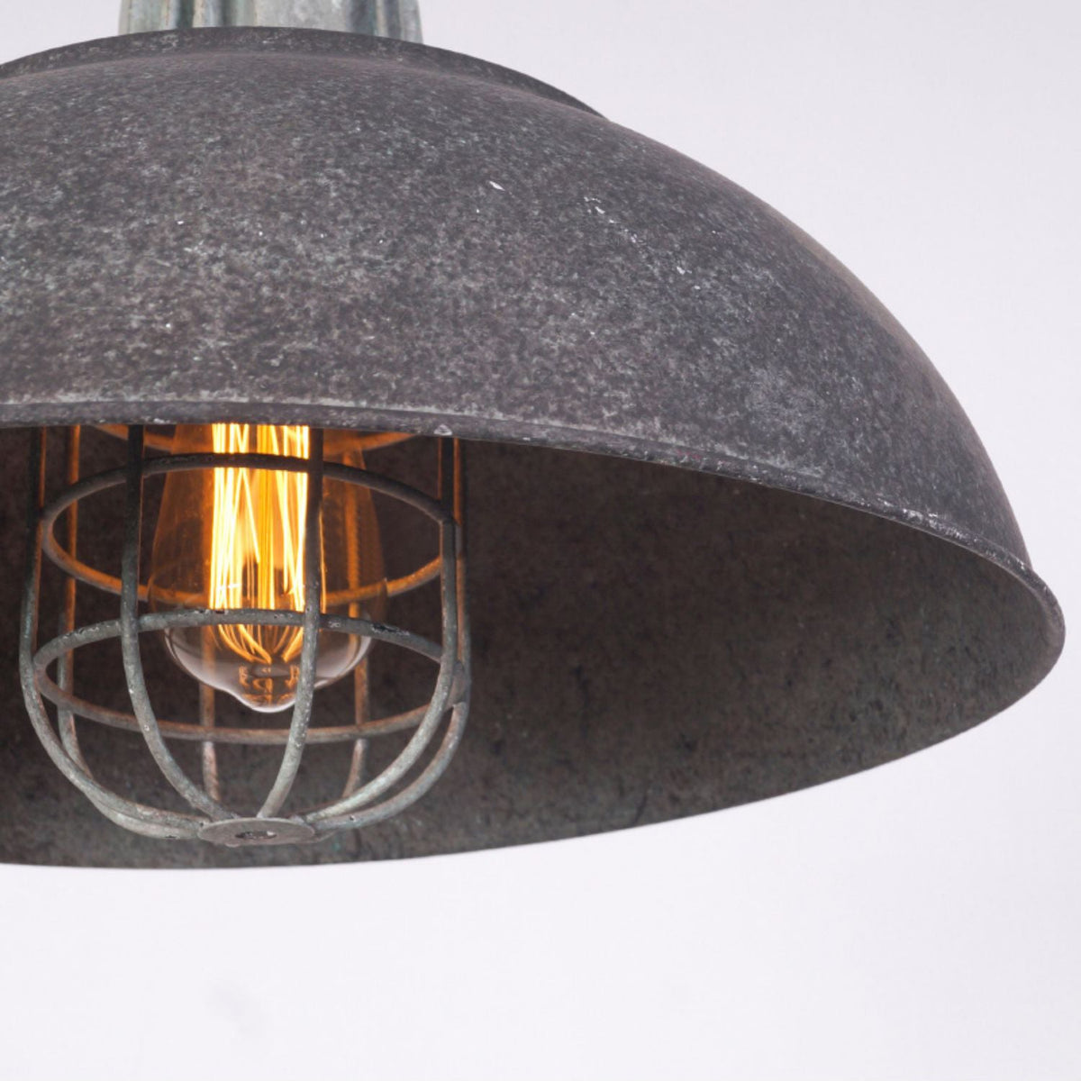 samia-pendant-light