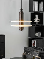 Saturn Alabaster Pendant Light – Sculptural Brass LED Chandelier