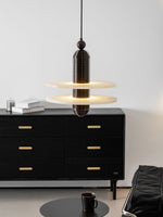 Saturn Alabaster Pendant Light – Sculptural Brass LED Chandelier