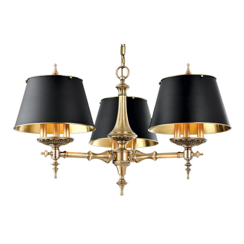 saunders-traditional-chandelier