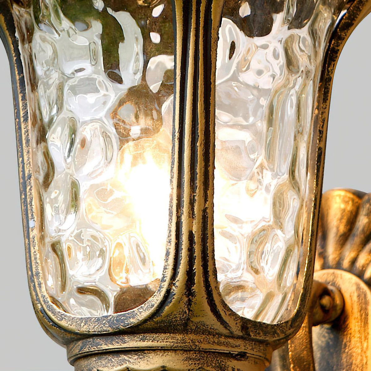 savannah-outdoor-wall-lamp