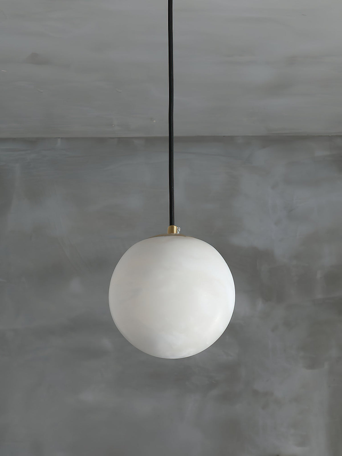 savina-alabaster-pendant-light