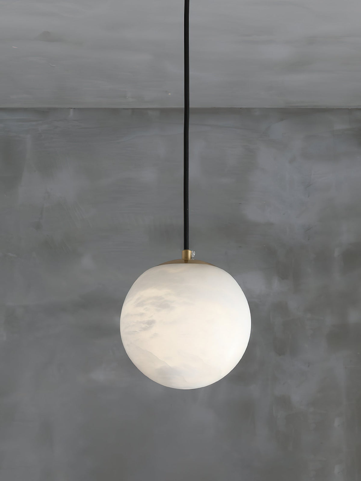 savina-alabaster-pendant-light