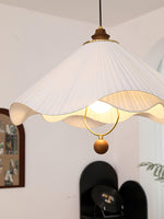 scallop-edge-pendant-light