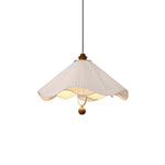 scallop-edge-pendant-light