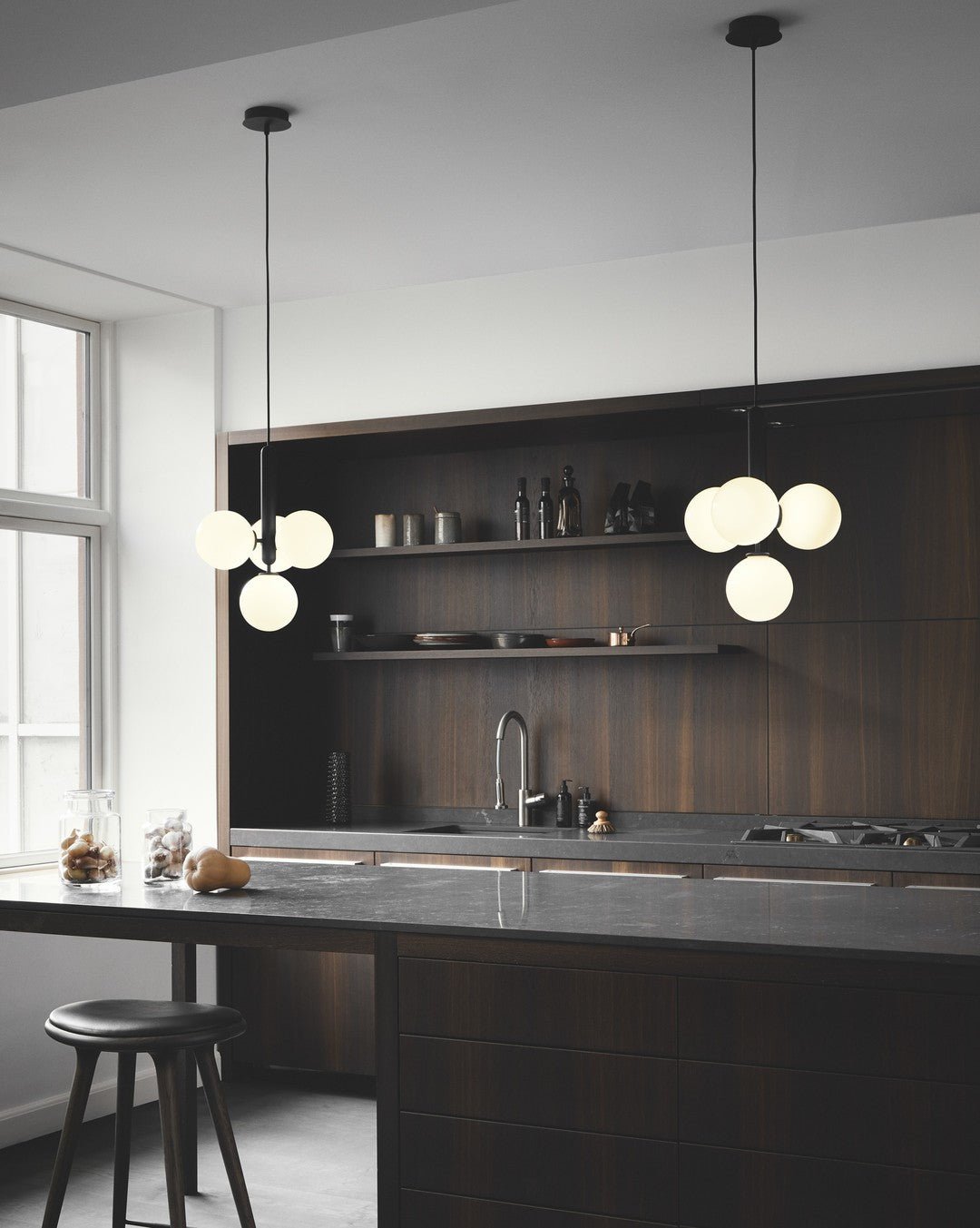 Scandiluxe Brass Pendant Light with Glass Shade – Modern Swag Ceiling Lamp