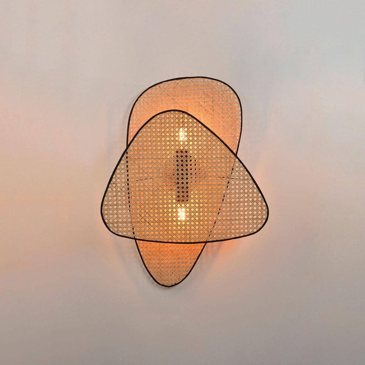 Screen Cannage Wall Light