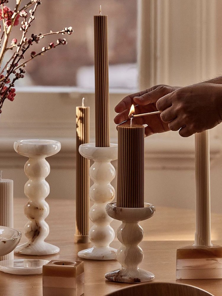 Sculpted Jade Candle Holder – Natural Stone Tabletop Decor